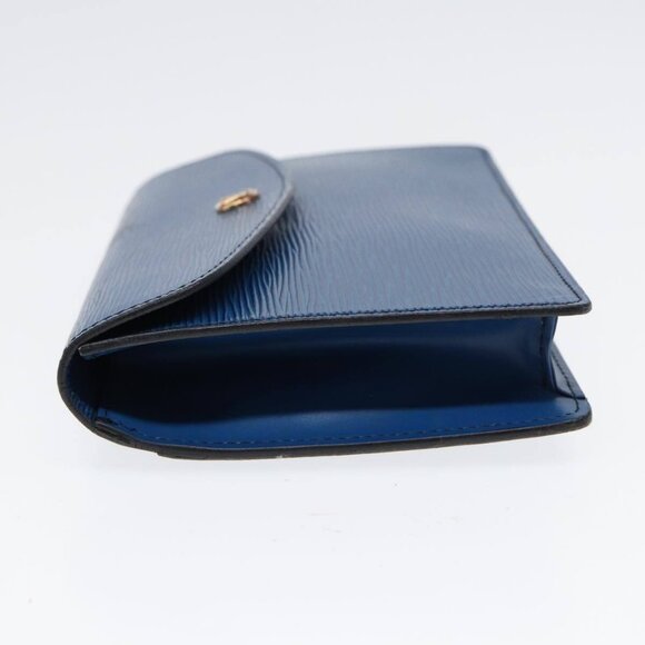 LOUIS VUITTON Epi Montaigne 23 Clutch Bag Blue - Picture 5 of 16